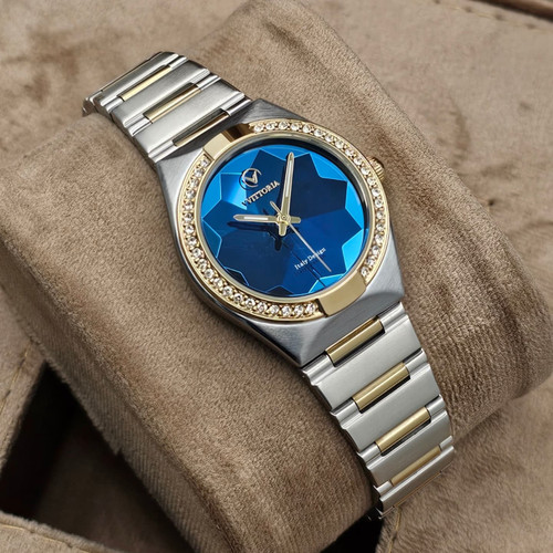 ساعت ویتوریا زنانه شیشه تراش اورجینال