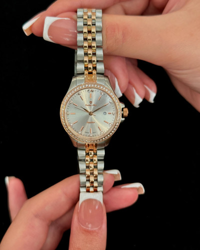 ساعت سویس ارت زنانه دورنگین صفحه کلاسیک