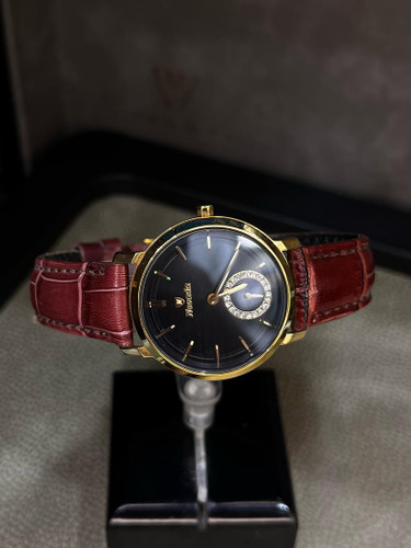 ساعت مچی نوادا بند چرمی زیر ثانیه اورجینال