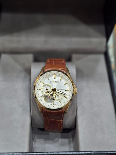 ساعت مچی زنانه سیتی زن اتوماتیک بدون نیاز به باطری بند چرمی